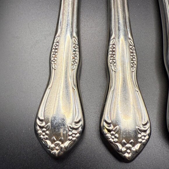 Oneida Mansfield Place Silverware Set of 2 Dinner Forks Vintage Floral Design - Picture 3 of 5